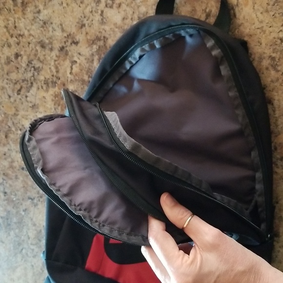 NIKE Backpack - Picture 6 of 8